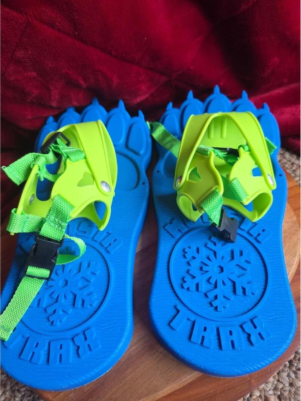 Bigfoot Sasquatch Footprint Snow Shoes Kids Monsta Trax Toy Set